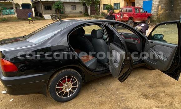 Sayi Na hannu Toyota Avensis Black Mota in Douala a Ƙasar Kamaru Sayi Na hannu Toyota Avensis Black Mota in Douala a Ƙasar Kamaru