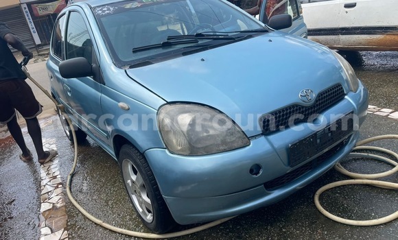 Acheter Occasion Voiture Toyota Vitz Bleu à Douala, Littoral Cameroon