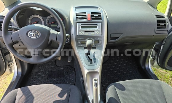 Buy Used Toyota Auris Silver Car in Yaounde in Central Cameroon Buy Used Toyota Auris Silver Car in Yaounde in Central Cameroon