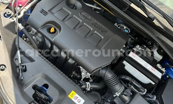 Acheter Import Voiture Toyota C-HR Bleu à Douala, Littoral Cameroon Acheter Import Voiture Toyota C-HR Bleu à Douala, Littoral Cameroon