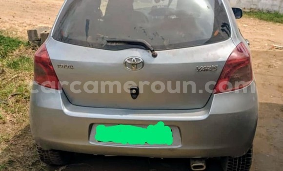 Acheter Occasion Voiture Toyota Yaris Vert à Yaoundé, Central Cameroon