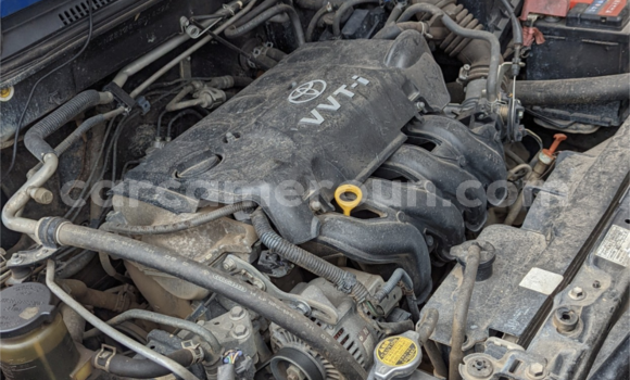 Sayi Na hannu Toyota Corolla Black Mota in Yaounde a Babban Kamaru Sayi Na hannu Toyota Corolla Black Mota in Yaounde a Babban Kamaru