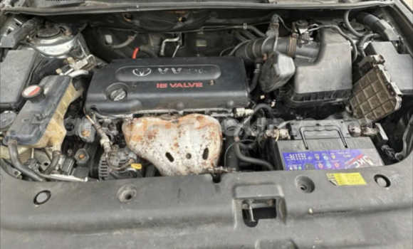 Sayi Na hannu Toyota RAV4 Green Mota in Yaounde a Babban Kamaru Sayi Na hannu Toyota RAV4 Green Mota in Yaounde a Babban Kamaru