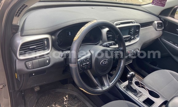 Buy Used Kia Sorento Black Car in Douala in Littoral Cameroon Buy Used Kia Sorento Black Car in Douala in Littoral Cameroon