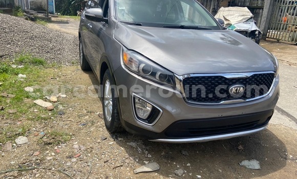 Buy Used Kia Sorento Black Car in Douala in Littoral Cameroon Buy Used Kia Sorento Black Car in Douala in Littoral Cameroon