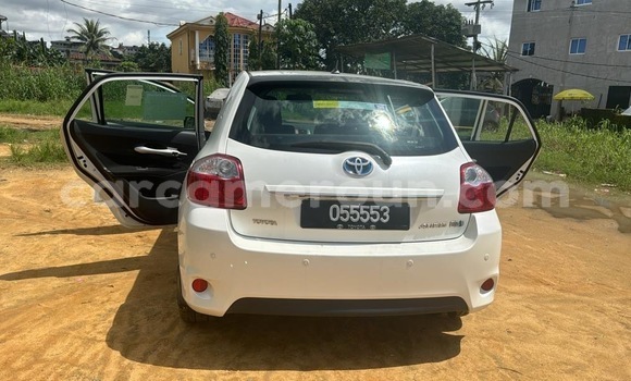 Acheter Import Voiture Toyota Auris Blanc à Douala, Littoral Cameroon Acheter Import Voiture Toyota Auris Blanc à Douala, Littoral Cameroon