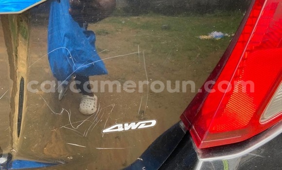 Sayi Imported Toyota Vitz Black Mota in Douala a Ƙasar Kamaru Sayi Imported Toyota Vitz Black Mota in Douala a Ƙasar Kamaru