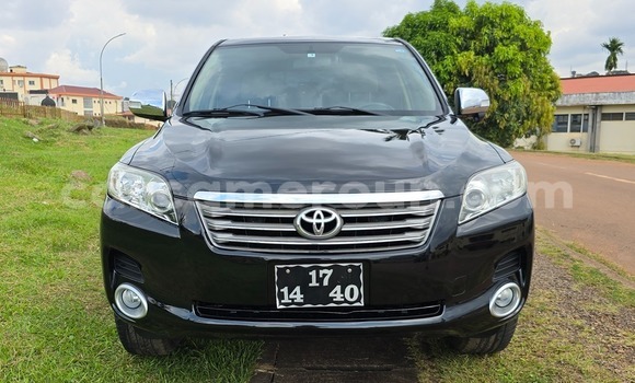 Acheter Occasion Voiture Toyota Vanguard Noir à Yaoundé, Central Cameroon Acheter Occasion Voiture Toyota Vanguard Noir à Yaoundé, Central Cameroon