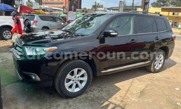Sayi Sabo Toyota Highlander M Mota in Douala a Ƙasar Kamaru Sayi Sabo Toyota Highlander M Mota in Douala a Ƙasar Kamaru