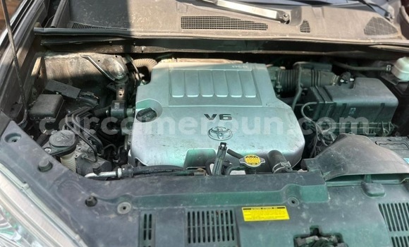 Sayi Sabo Toyota Highlander M Mota in Douala a Ƙasar Kamaru Sayi Sabo Toyota Highlander M Mota in Douala a Ƙasar Kamaru