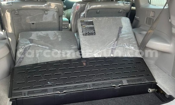 Sayi Sabo Toyota Highlander M Mota in Douala a Ƙasar Kamaru Sayi Sabo Toyota Highlander M Mota in Douala a Ƙasar Kamaru