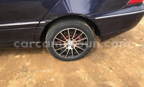 Acheter Occasion Voiture Mercedes‒Benz C–Class Bleu à Douala, Littoral Cameroon Acheter Occasion Voiture Mercedes‒Benz C–Class Bleu à Douala, Littoral Cameroon