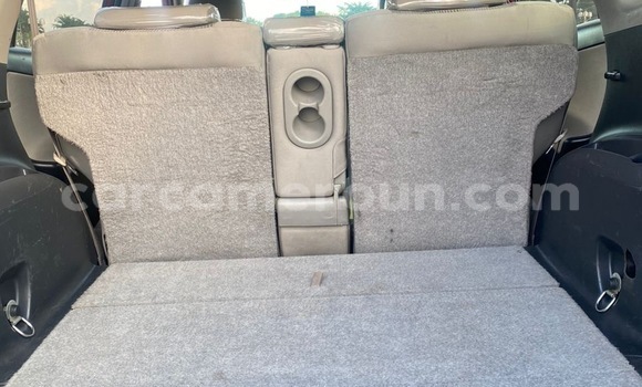 Acheter Import Voiture Toyota RAV4 Rouge à Douala, Littoral Cameroon Acheter Import Voiture Toyota RAV4 Rouge à Douala, Littoral Cameroon