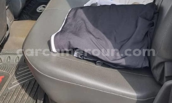 Acheter Occasion Voiture Toyota Pickup Blanc à Yaoundé, Central Cameroon Acheter Occasion Voiture Toyota Pickup Blanc à Yaoundé, Central Cameroon