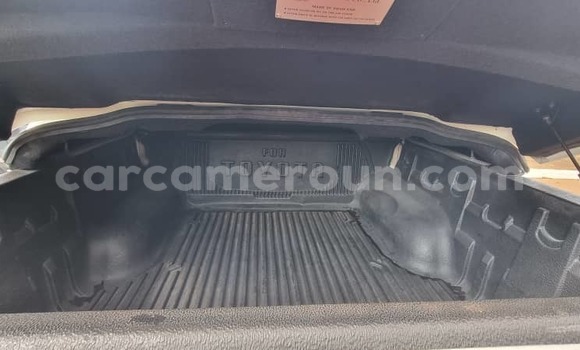 Acheter Occasion Voiture Toyota Pickup Blanc à Yaoundé, Central Cameroon Acheter Occasion Voiture Toyota Pickup Blanc à Yaoundé, Central Cameroon