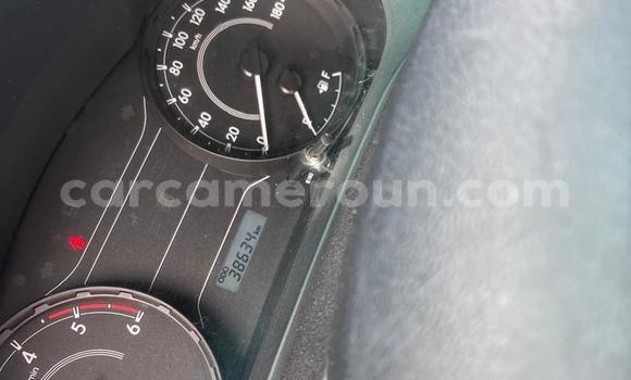 Acheter Occasion Voiture Toyota Hilux Blanc à Yaoundé, Central Cameroon Acheter Occasion Voiture Toyota Hilux Blanc à Yaoundé, Central Cameroon