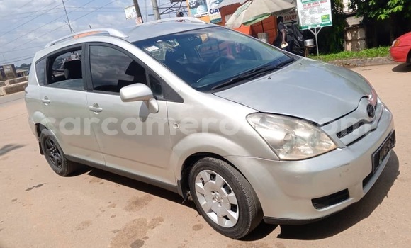 Buy Used Toyota Corolla Verso Silver Car in Douala in Littoral Cameroon Buy Used Toyota Corolla Verso Silver Car in Douala in Littoral Cameroon