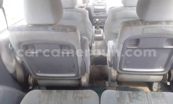 Acheter Occasion Voiture Toyota Picnic Bleu à Douala, Littoral Cameroon Acheter Occasion Voiture Toyota Picnic Bleu à Douala, Littoral Cameroon