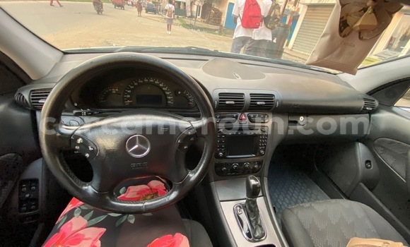 Buy Import Mercedes‒Benz C-klasse Silver Car in Douala in Littoral Cameroon Buy Import Mercedes‒Benz C-klasse Silver Car in Douala in Littoral Cameroon