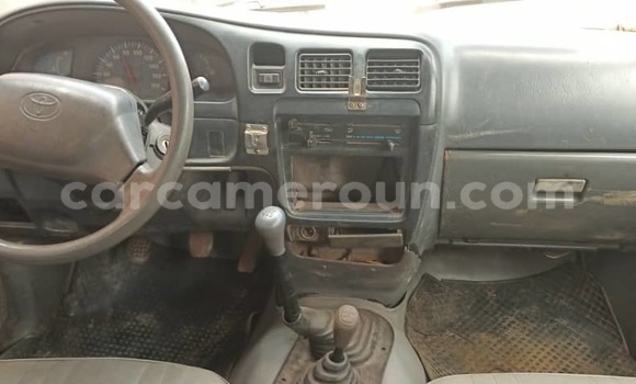 Buy Used Toyota Hilux White Car in Yaounde in Central Cameroon Buy Used Toyota Hilux White Car in Yaounde in Central Cameroon