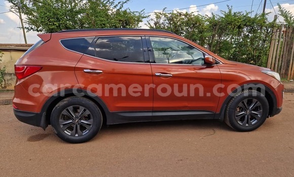 Buy Used Hyundai Santa Fe Red Car in Yaounde in Central Cameroon Buy Used Hyundai Santa Fe Red Car in Yaounde in Central Cameroon