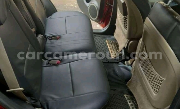 Acheter Import Voiture Toyota RAV4 Rouge à Douala, Littoral Cameroon Acheter Import Voiture Toyota RAV4 Rouge à Douala, Littoral Cameroon