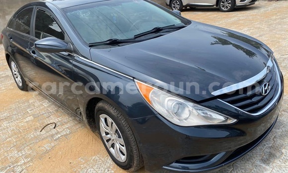 Acheter Import Voiture Hyundai Sonata Bleu à Douala, Littoral Cameroon Acheter Import Voiture Hyundai Sonata Bleu à Douala, Littoral Cameroon