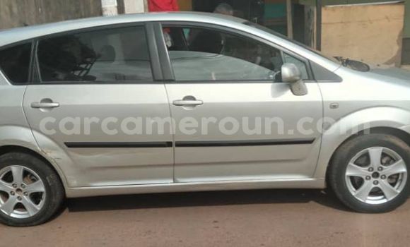 Buy Used Toyota Avensis Silver Car in Yaounde in Central Cameroon