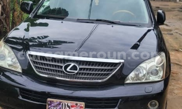 Sayi Na hannu Lexus RX Black Mota in Douala a Ƙasar Kamaru