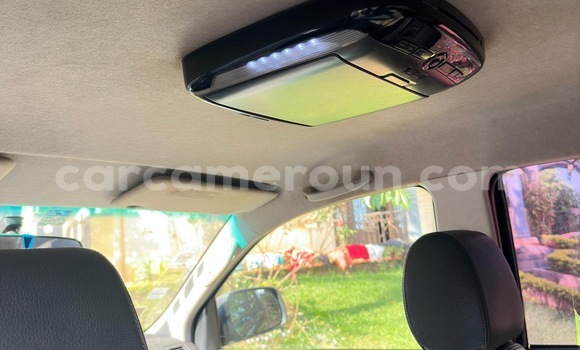 Acheter Neuf Voiture Toyota Hilux Noir à Yaoundé, Central Cameroon Acheter Neuf Voiture Toyota Hilux Noir à Yaoundé, Central Cameroon