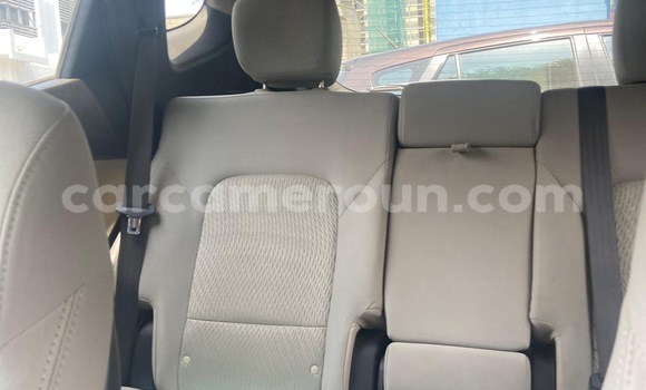 Sayi Na hannu Hyundai Santa Fe Sauran Mota in Douala a Ƙasar Kamaru Sayi Na hannu Hyundai Santa Fe Sauran Mota in Douala a Ƙasar Kamaru