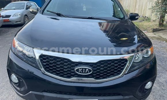 Sayi Na hannu Kia Sorento Black Mota in Douala a Ƙasar Kamaru