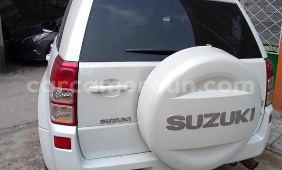 Acheter Occasion Voiture Suzuki Grand Vitara Blanc à Douala, Littoral Cameroon Acheter Occasion Voiture Suzuki Grand Vitara Blanc à Douala, Littoral Cameroon