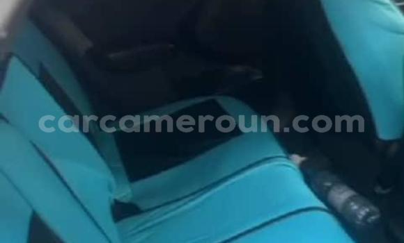 Sayi Na hannu Hyundai Tucson Blue Mota in Douala a Ƙasar Kamaru Sayi Na hannu Hyundai Tucson Blue Mota in Douala a Ƙasar Kamaru