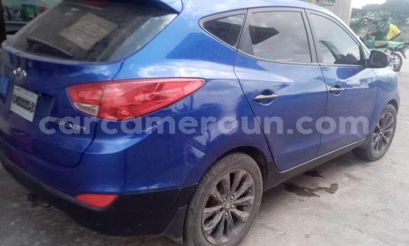 Sayi Na hannu Hyundai Tucson Blue Mota in Douala a Ƙasar Kamaru Sayi Na hannu Hyundai Tucson Blue Mota in Douala a Ƙasar Kamaru