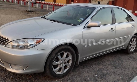 Sayi Sabo Toyota Camry Sauran Mota in Douala a Ƙasar Kamaru Sayi Sabo Toyota Camry Sauran Mota in Douala a Ƙasar Kamaru
