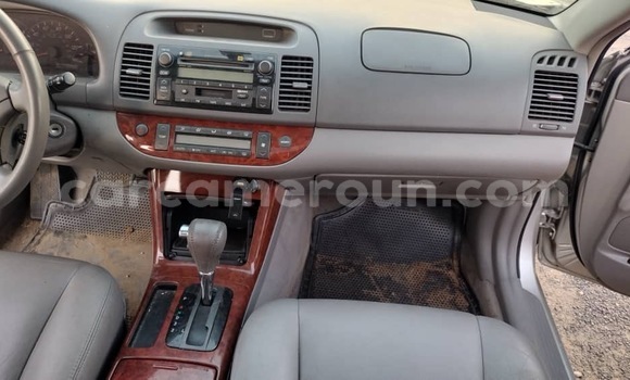 Sayi Sabo Toyota Camry Sauran Mota in Douala a Ƙasar Kamaru Sayi Sabo Toyota Camry Sauran Mota in Douala a Ƙasar Kamaru