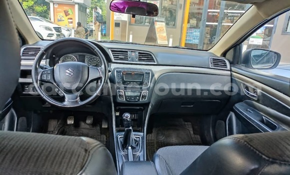 Buy Used Suzuki Ciaz Beige Car in Douala in Littoral Cameroon Buy Used Suzuki Ciaz Beige Car in Douala in Littoral Cameroon