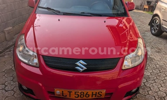 Acheter Occasion Voiture Suzuki Swift Rouge à Douala, Littoral Cameroon