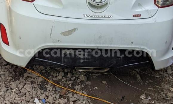 Buy Used Hyundai Veloster White Car in Douala in Littoral Cameroon Buy Used Hyundai Veloster White Car in Douala in Littoral Cameroon