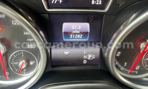 Sayi Imported Mercedes‒Benz ML–Class White Mota in Douala a Ƙasar Kamaru Sayi Imported Mercedes‒Benz ML–Class White Mota in Douala a Ƙasar Kamaru