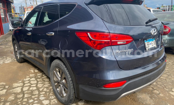 Sayi Imported Hyundai Santa Fe Sauran Mota in Douala a Ƙasar Kamaru Sayi Imported Hyundai Santa Fe Sauran Mota in Douala a Ƙasar Kamaru