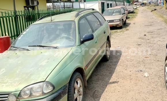 Buy Used Toyota Avensis Beige Car in Douala in Littoral Cameroon Buy Used Toyota Avensis Beige Car in Douala in Littoral Cameroon
