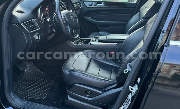 Acheter Import Voiture Mercedes‒Benz ML–Class Noir à Douala, Littoral Cameroon Acheter Import Voiture Mercedes‒Benz ML–Class Noir à Douala, Littoral Cameroon