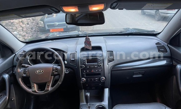 Sayi Imported Kia Sorento Black Mota in Douala a Ƙasar Kamaru Sayi Imported Kia Sorento Black Mota in Douala a Ƙasar Kamaru