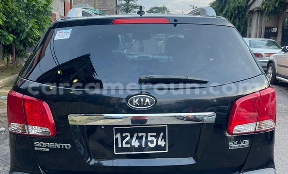 Sayi Imported Kia Sorento Black Mota in Douala a Ƙasar Kamaru Sayi Imported Kia Sorento Black Mota in Douala a Ƙasar Kamaru