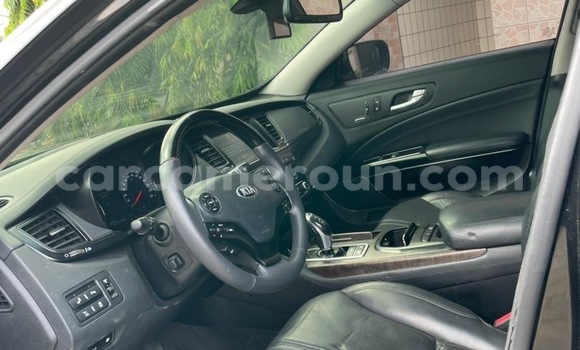 Sayi Na hannu Kia K9 Sauran Mota in Douala a Ƙasar Kamaru Sayi Na hannu Kia K9 Sauran Mota in Douala a Ƙasar Kamaru