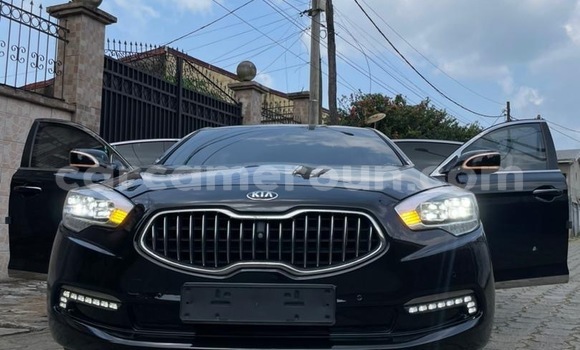 Sayi Na hannu Kia K9 Sauran Mota in Douala a Ƙasar Kamaru Sayi Na hannu Kia K9 Sauran Mota in Douala a Ƙasar Kamaru