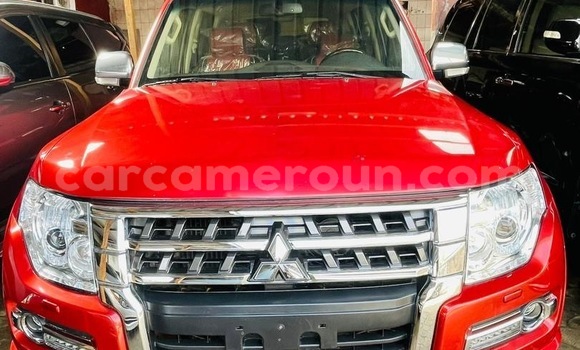 Acheter Import Voiture Mitsubishi Pajero Rouge à Douala, Littoral Cameroon