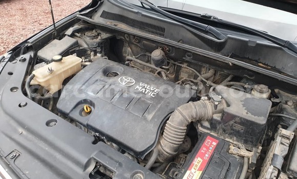 Acheter Occasion Voiture Toyota RAV4 Noir à Douala, Littoral Cameroon Acheter Occasion Voiture Toyota RAV4 Noir à Douala, Littoral Cameroon